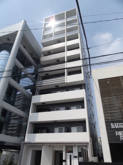 ��ʌ��������܎s��{���咬�R���ڂ̃}���V�����̌����O��