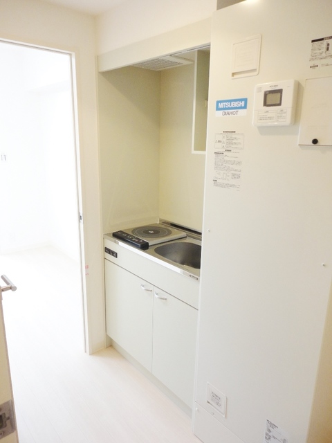 ��ʌ��������܎s��{���咬�R���ڂ̃}���V�����̃L�b�`��