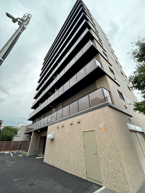 ��ʌ��������܎s�Y�a�撇���S���ڂ̃}���V�����̌����O��