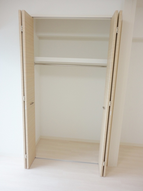 ��ʌ��������܎s��{���咬�R���ڂ̃}���V�����̎��[