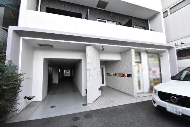 ��ʌ��������܎s��{���咬�R���ڂ̃}���V�����̃G���g�����X