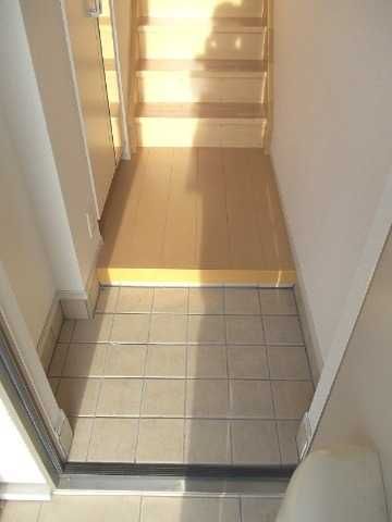 ��ʌ��z�J�s���C�N�^�E���Q���ڂ̃A�p�[�g�̌���