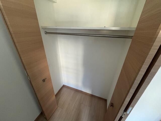 ��ʌ��z�J�s�ԎR�{���̃}���V�����̎��[