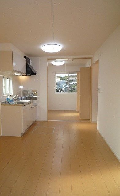 ��ʌ�����s�厚���s�̃A�p�[�g�̋��ԁE���r���O