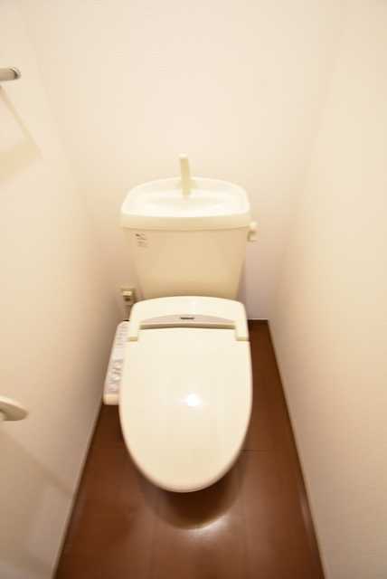 ��ʌ��������܎s��{��O���S���ڂ̃A�p�[�g�̃g�C��