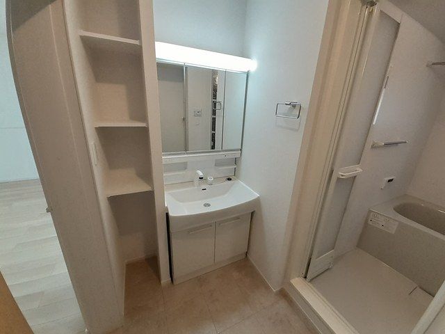 ��ʌ��z�J�s�����S���ڂ̃A�p�[�g�̐��ʏ�