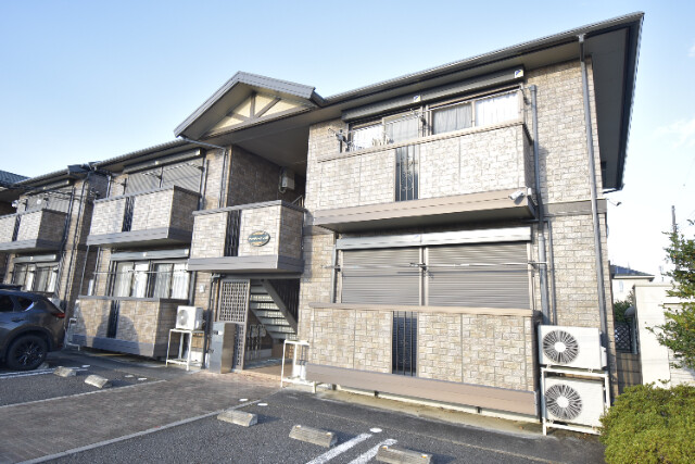 ��ʌ��������܎s����厚���V�n�̃A�p�[�g�̌����O��