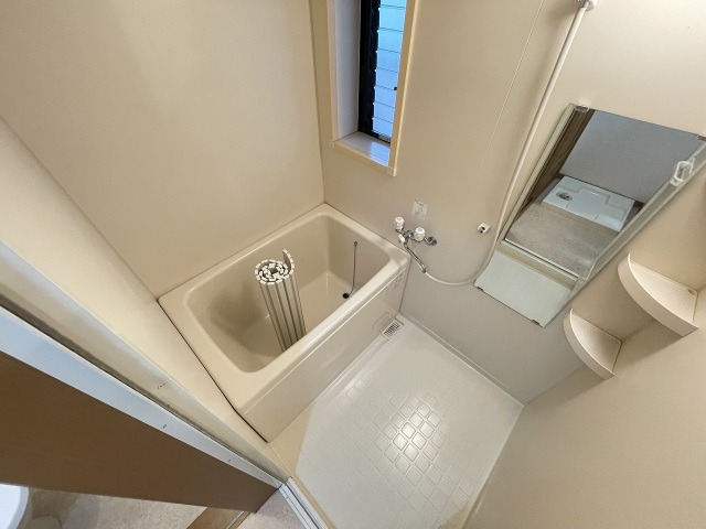 ��ʌ��������܎s��������Q���ڂ̃A�p�[�g�̃o�X