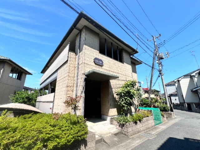 ��ʌ�����s�厚���s�̃A�p�[�g�̌����O��