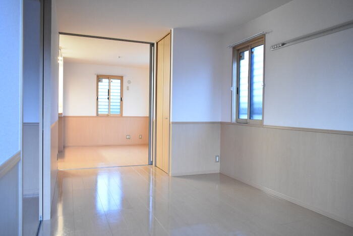 ��ʌ��������܎s����厚���V�n�̃A�p�[�g�̂��̑������E�X�y�[�X