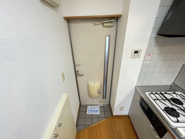 ��ʌ��������܎s��������Q���ڂ̃A�p�[�g�̌���