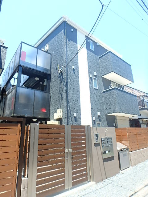 ��ʌ��������܎s����厚�w��̃A�p�[�g�̌����O��