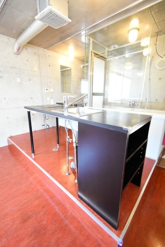 ��ʌ��������܎s��{��㏬���̃}���V�����̃L�b�`��