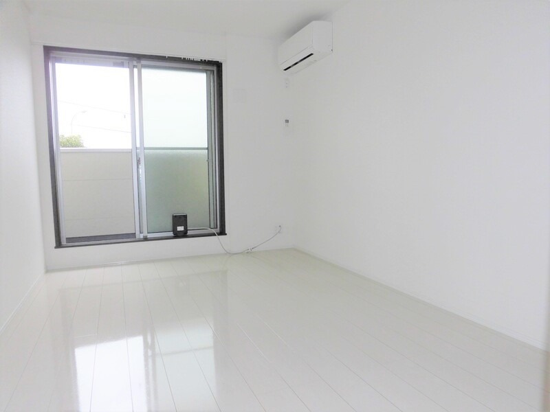 ��ʌ��������܎s�΋�厚��Ԗ؂̃A�p�[�g�̂��̑������E�X�y�[�X