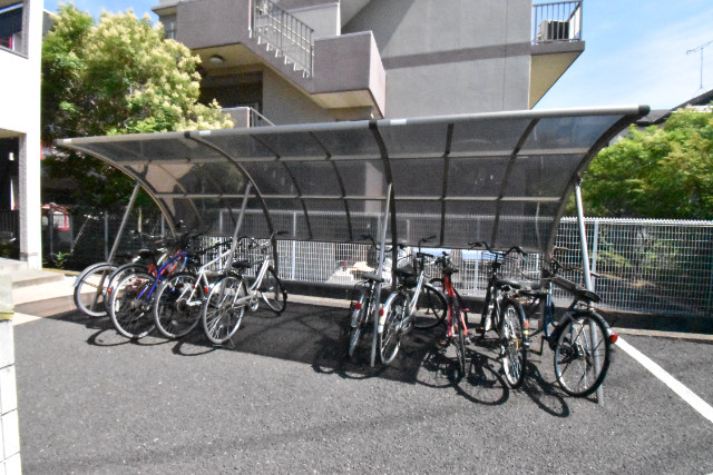 ��ʌ��������܎s�΋�厚��Ԗ؂̃A�p�[�g�̂��̑�