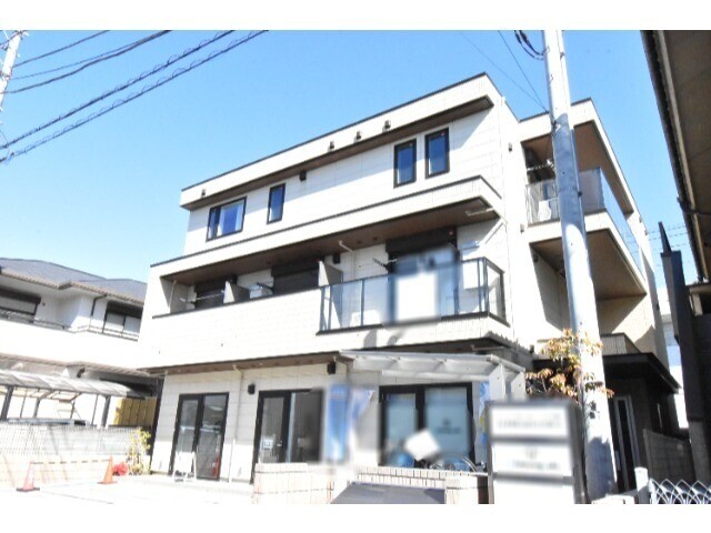 ��ʌ��z�J�s��z�J�R���ڂ̃}���V�����̌����O��