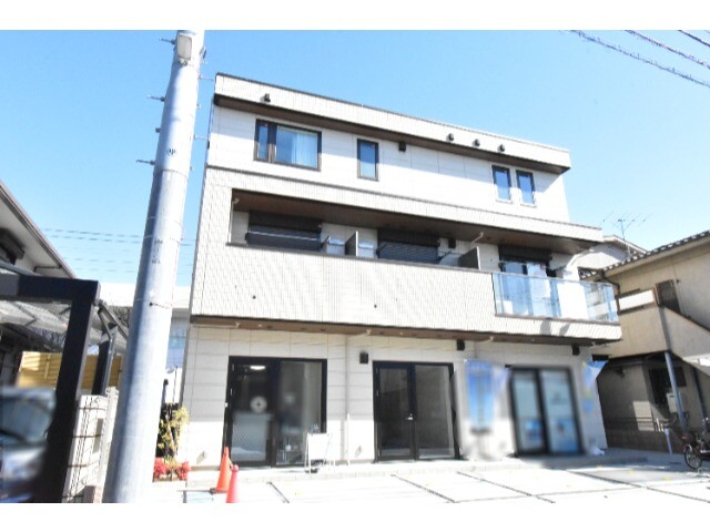 ��ʌ��z�J�s��z�J�R����10-16�̃}���V�����̌����O��