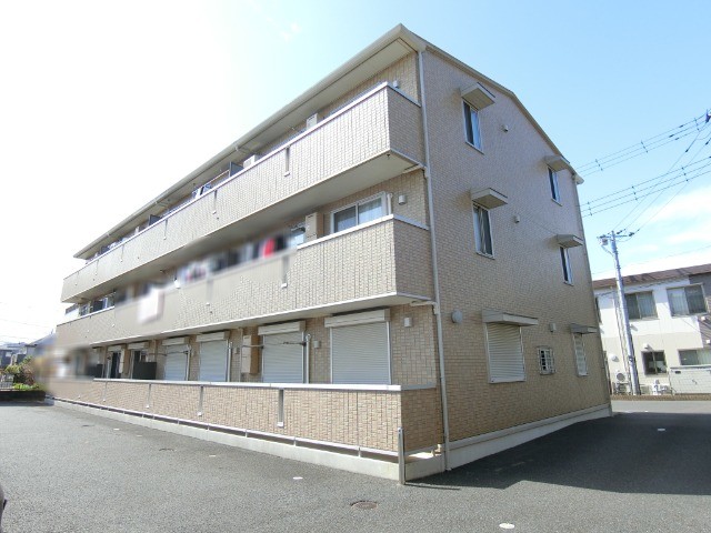 ��ʌ������s�V�h�R���ڂ̃A�p�[�g�̌����O��