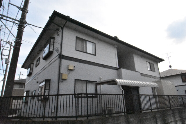 ��ʌ�����s�厚�����̃A�p�[�g�̌����O��