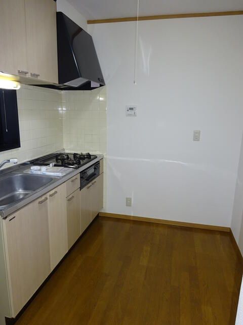 ��ʌ�����s�厚�����̃A�p�[�g�̃L�b�`��