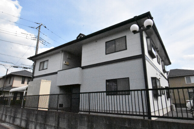 ��ʌ�����s�厚�����̃A�p�[�g�̌����O��