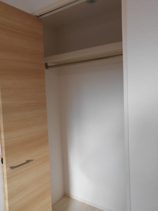 ��ʌ��z�J�s��z�J�R���ڂ̃}���V�����̎��[