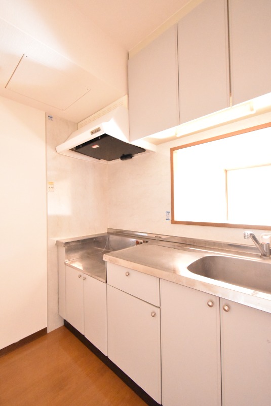 ��ʌ������s�����T���ڂ̃}���V�����̃L�b�`��