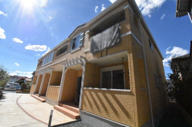 ��ʌ��@�c�s�n���Q���ڂ̃A�p�[�g�̌����O��