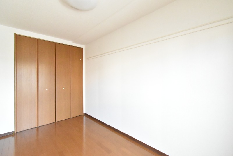 ��ʌ������s�����T���ڂ̃}���V�����̂��̑������E�X�y�[�X