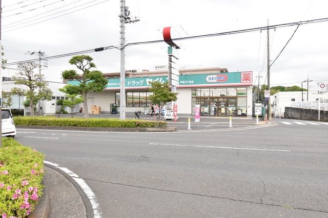 ��ʌ�����s�厚�ΐ_�̃A�p�[�g�̎���