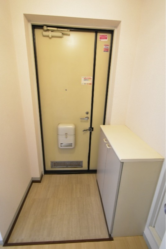 ��ʌ��������܎s�k��{�����Q���ڂ̃A�p�[�g�̌���