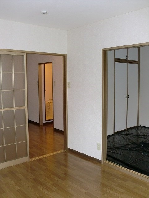 ��ʌ��@�c�s�n���P���ڂ̃}���V�����̂��̑������E�X�y�[�X