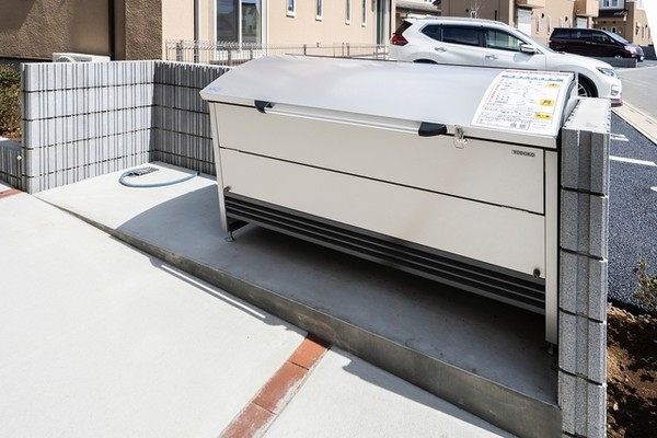 ��ʌ��������܎s���搼��{�P���ڂ̃e���X�n�E�X�̂��̑�