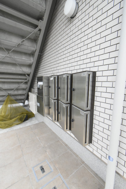 ��ʌ��������܎s�����擌��{�R���ڂ̃A�p�[�g�̂��̑�