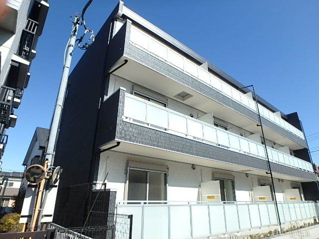 ��ʌ��������܎s�k����i���Q���ڂ̃}���V�����̌����O��