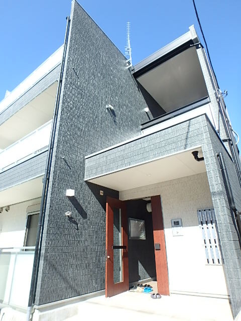 ��ʌ��������܎s�k����i���Q���ڂ̃}���V�����̃G���g�����X