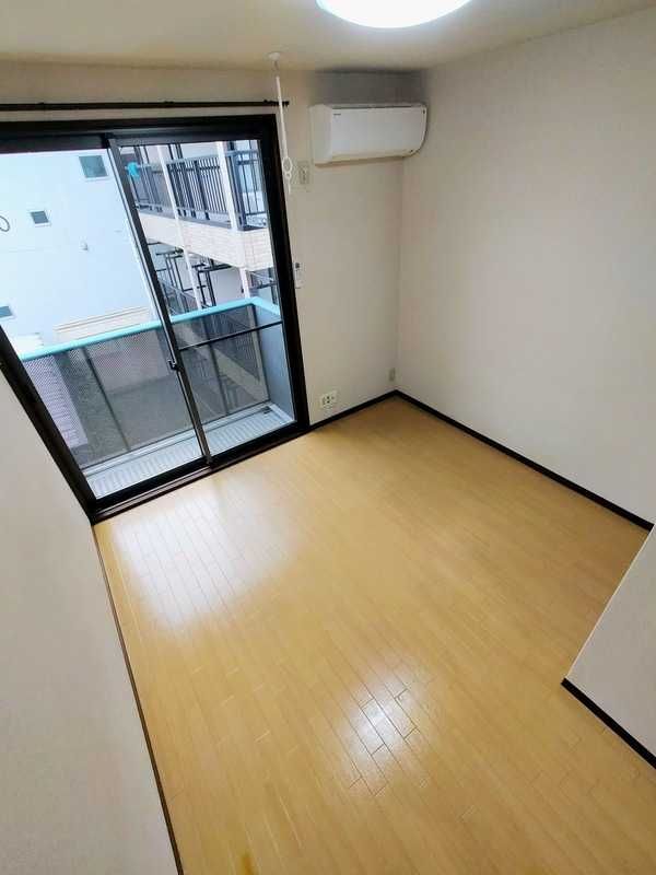 ��ʌ��������܎s������{�����R���ڂ̃A�p�[�g�̋��ԁE���r���O