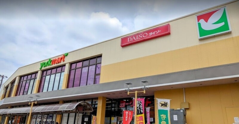 ��ʌ�����s�厚���s�̍��݂̃A�p�[�g�̎���