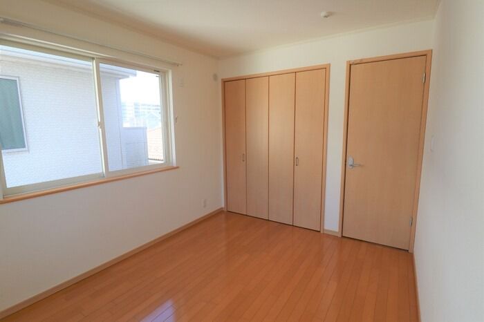 ��ʌ��z�J�s���C�N�^�E���T���ڂ̃A�p�[�g�̂��̑������E�X�y�[�X