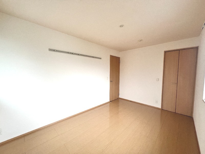 ��ʌ��������܎s�����擌��{�P���ڂ̃A�p�[�g�̂��̑������E�X�y�[�X