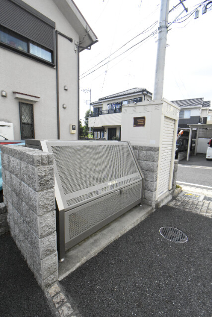 ��ʌ��������܎s�����擌��{�P���ڂ̃A�p�[�g�̂��̑�