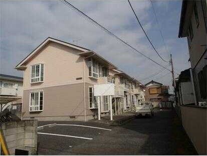 ��ʌ������s���v��̃A�p�[�g�̌����O��