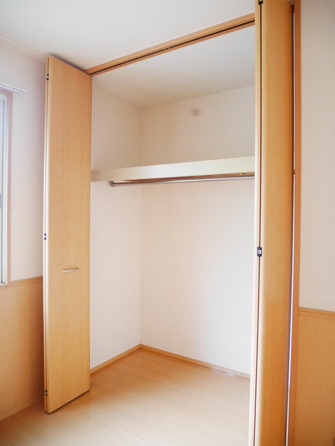 ��ʌ�����s�厚���s�̃A�p�[�g�̎��[