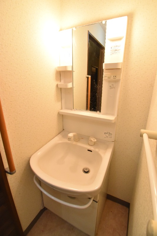 ��ʌ������s�����P���ڂ̃}���V�����̐��ʏ�