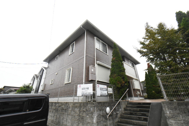 ��ʌ�����s�厚�����̃A�p�[�g�̌����O��