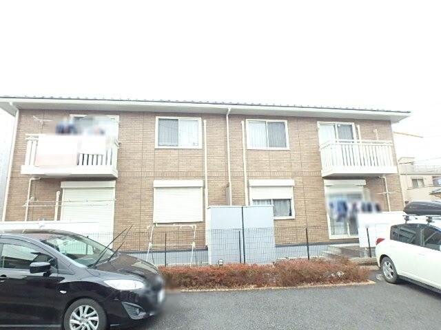 ��ʌ��������܎s�k��{�����̃A�p�[�g�̌����O��