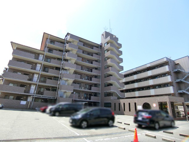 ��ʌ������s�����S���ڂ̃}���V�����̌����O��