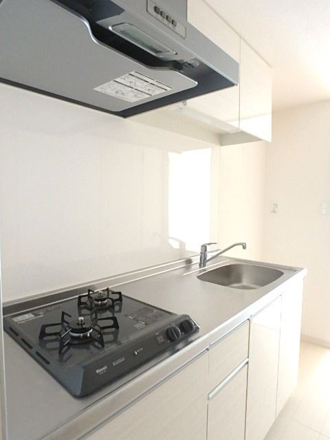 ��ʌ��������܎s�Y�a���؍�S���ڂ̃A�p�[�g�̃L�b�`��