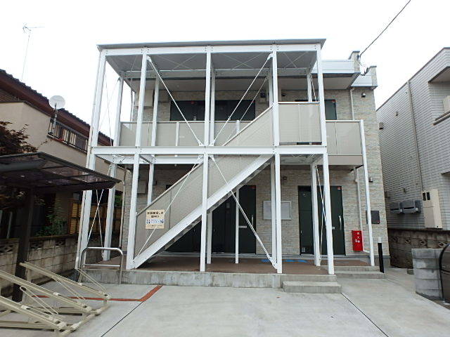 ��ʌ��������܎s�Y�a���؍�S���ڂ̃A�p�[�g�̌����O��