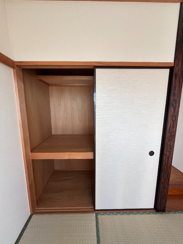 ��ʌ������s�V�����S���ڂ̃}���V�����̎��[